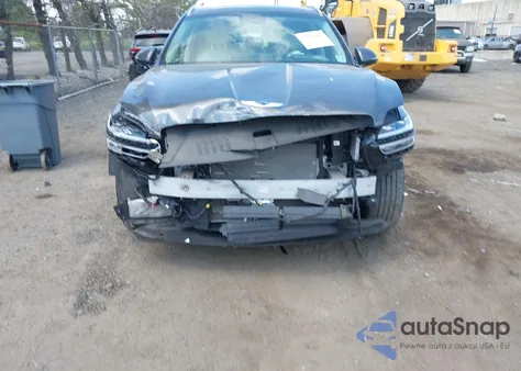 2022 Genesis Gv70 2.5T Awd from USA, damaged, VIN KMUMADTB8NU067347